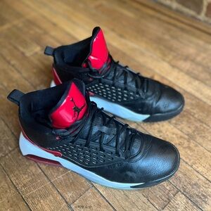 Air Jordan CD6107 black and red basketball shoes MENS 13